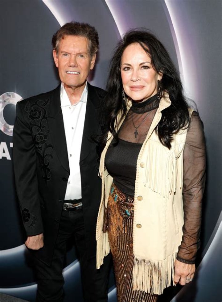 Is Randy Travis Still With Us? A Look Into His Life And Legacy