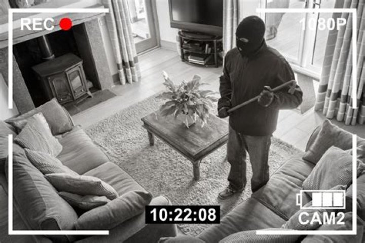 Mom And His Son CCTV: A Unique Bond Captured