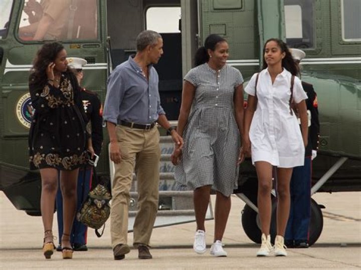 Unveiling The Truth: Obama Daughters Real Parents